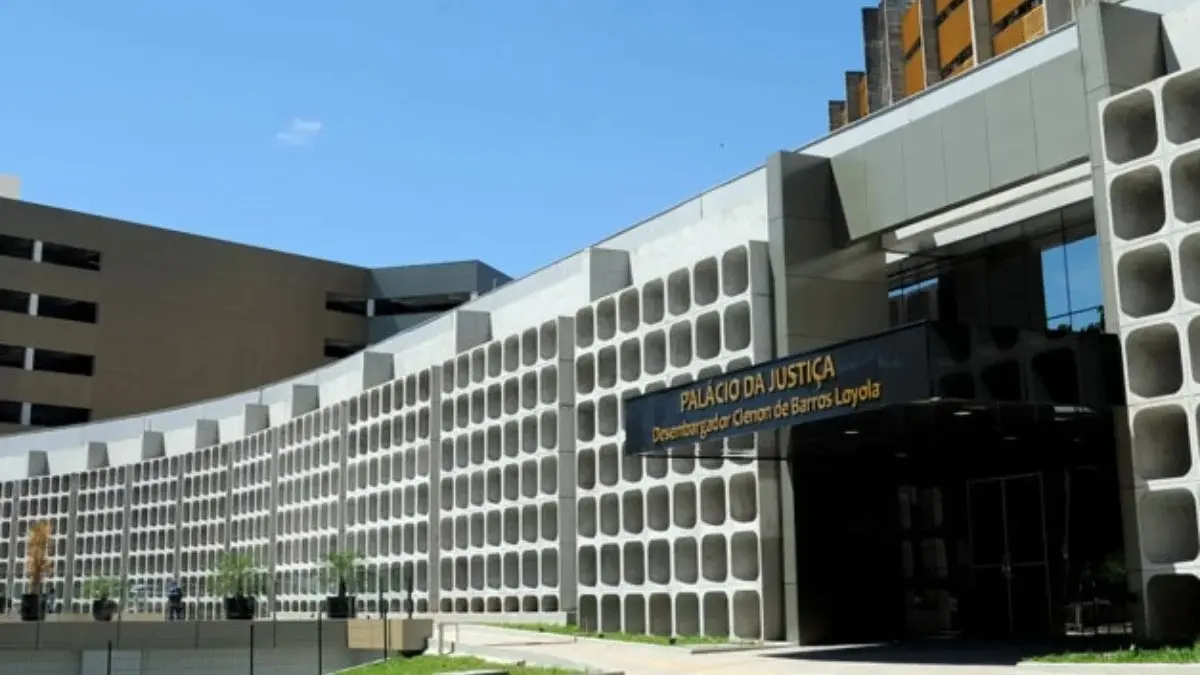Decisão Judicial Interrompe Julgamento de Caso de Abuso Infantil em Itumbiara