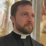 padre-da-serra-gaucha-explica-uso-de-sal-e-agua-benta-em-exorcismos-e-desmistifica-rito