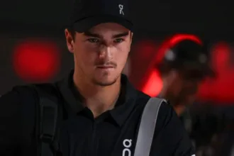principal-tenista-brasileiro,-joao-fonseca-confirma-ausencia-no-us-open-2026-por-lesao-abdominal