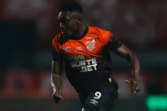 escalacoes-provaveis-botafogo-x-athletico-pr-pelo-brasileirao-e-onde-assistir-ao-vivo