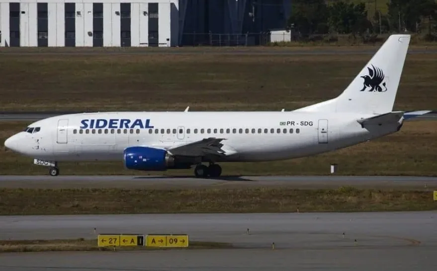 Segurança interna dos EUA planeja operar frota própria de Boeing 737-700 para deportações