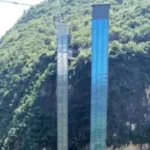 elevador-panoramico-transforma-trajeto-escolar-para-criancas-em-montanha-na-china