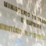 Relatório de transparência salarial para empresas