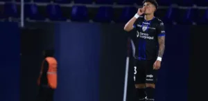 Del Valle comemora gol na Libertadores quartas de final