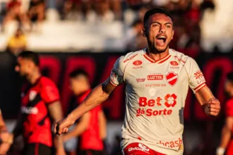 Vila Nova compra volante destaque da Série B