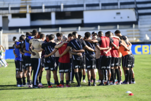 Jogadores da Ponte Preta anunciam paralisação dos treinos