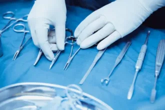 Morte de recém-nascido após cesárea em hospital
