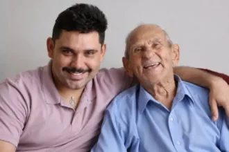 Neto de Vovô Anésio acusado de uso de IA em campanha