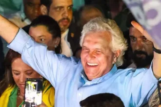 pesquisa PoderDataAya