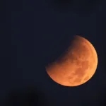 Eclipse lunar parcial visível no Brasil
