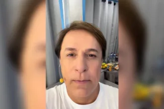 Tom Cavalcante imitando Ronaldo Caiado em vídeo