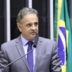 Aécio Neves anuncia candidatura ao Senado por Minas Gerais
