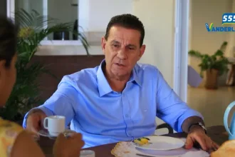Vanderlan Cardoso em propaganda eleitoral destacando trabalho no Senado
