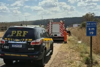 Capotamento na BR-070 deixa três mortos