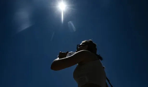 Calor extremo em agosto com temperaturas de até 41°C