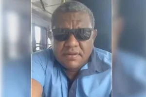 Caminhoneiro atacado por abelhas na GO-463