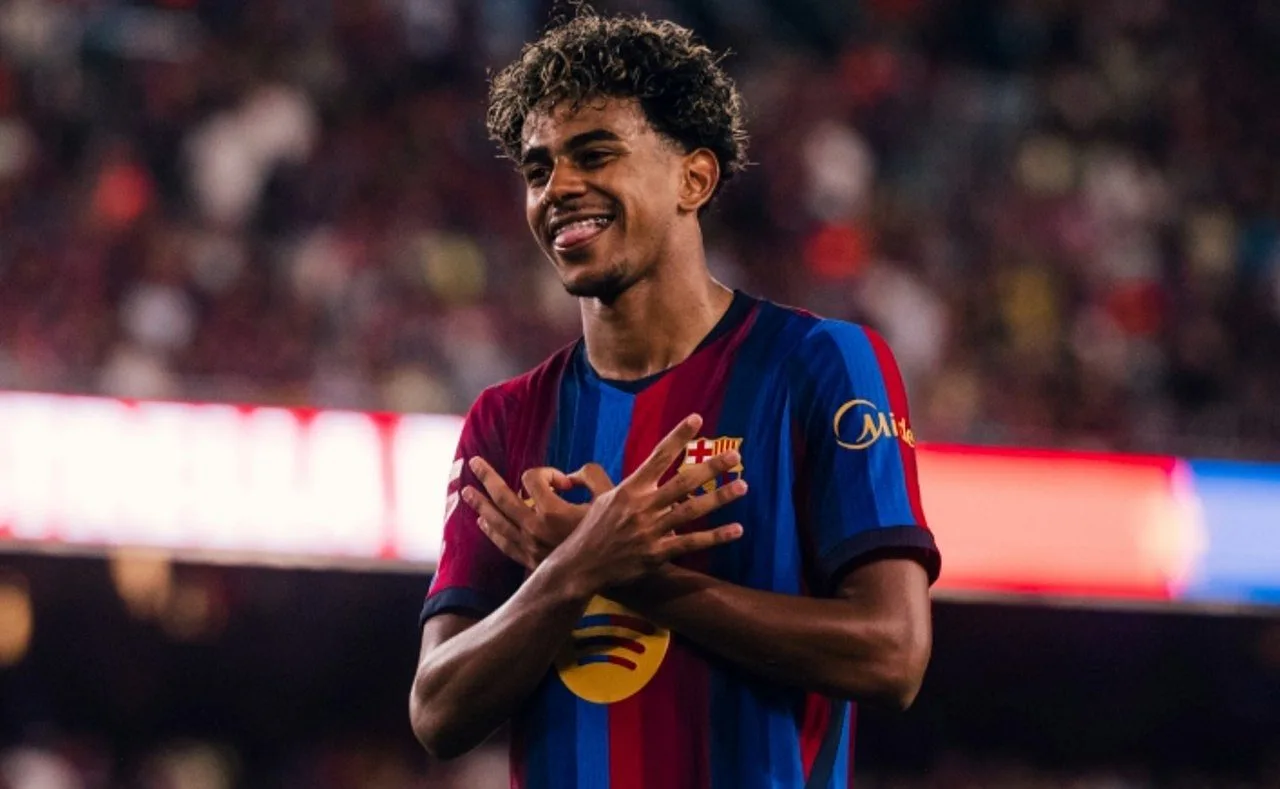 Lamine Yamal comenta sobre Julián Álvarez e destaca desempenho ofensivo do Barcelona