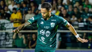 Rio Verde comemora liderança após vitória sobre Trindade