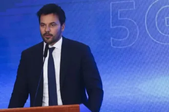Contato entre Vorcaro e Moraes revelado em mensagens