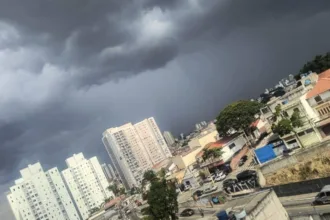 Alerta de tempestade emitido pelo Inmet