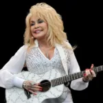 Vandalismo na estrela de Dolly Parton na Calçada da Fama