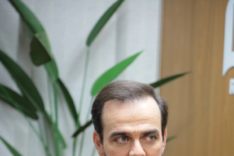 Gustavo Mendanha defende afastamento de Moraes