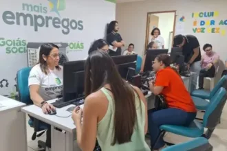 central-oferece-3,3-mil-vagas-de-emprego-em-hoteis,-farmacias-e-supermercados-de-goiania
