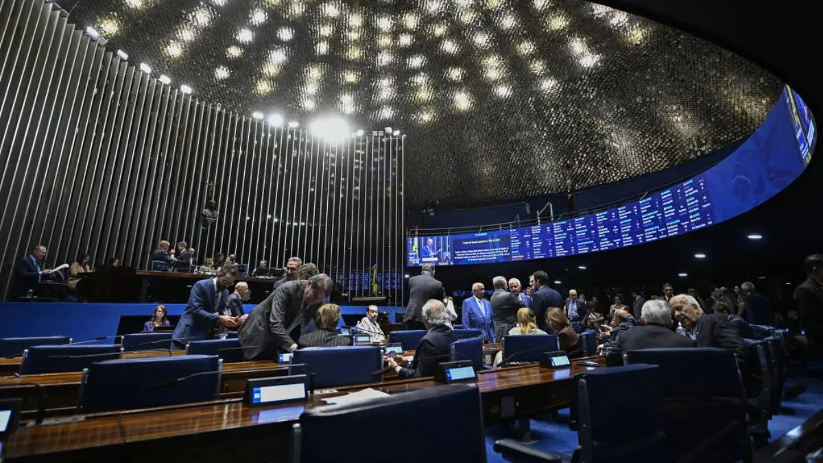 Senado aprova projeto de lei que regulamenta exploração de terras raras no Brasil