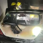 familia-acorda-de-madrugada-com-carro-pegando-fogo-na-garagem,-em-rio-verde