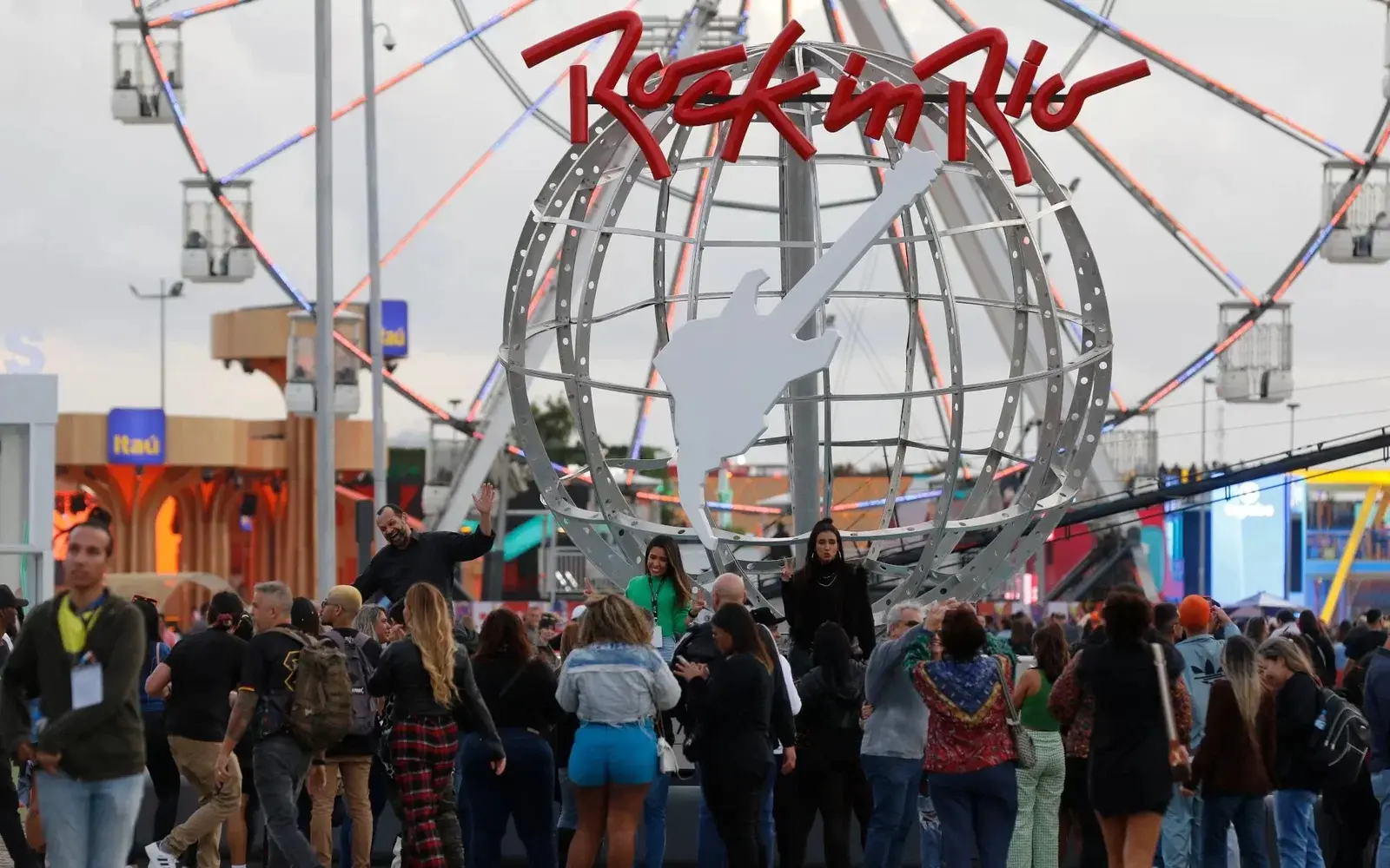 Cacique Cobra Coral recebe pedidos para impedir chuva no Rock in Rio; há acordo com o festival?
