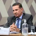 trajetoria-e-bastidores:-o-raio-x-politico-de-vanderlan-cardoso-rumo-ao-senado