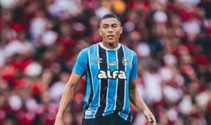 Carlos Vinícius