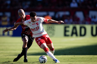 se-atletico-‘ajudar’,-vila-pode-terminar-rodada-na-lideranca