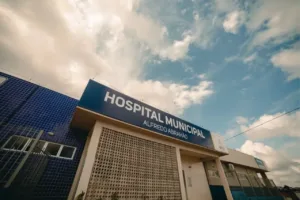 hospital-de-anapolis-usava-furadeiras-domesticas-em-cirurgias;-mp-recomenda-suspensao