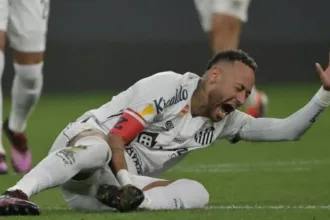 neymar-sofre-lesao-na-coxa-direita-e-esta-fora-por-pelo-menos-dois-meses