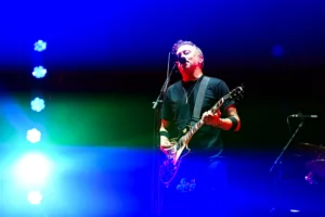 rise-against-faz-show-redondo-e-deixa-politica-para-as-letras-no-rock-in-rio-–-g1