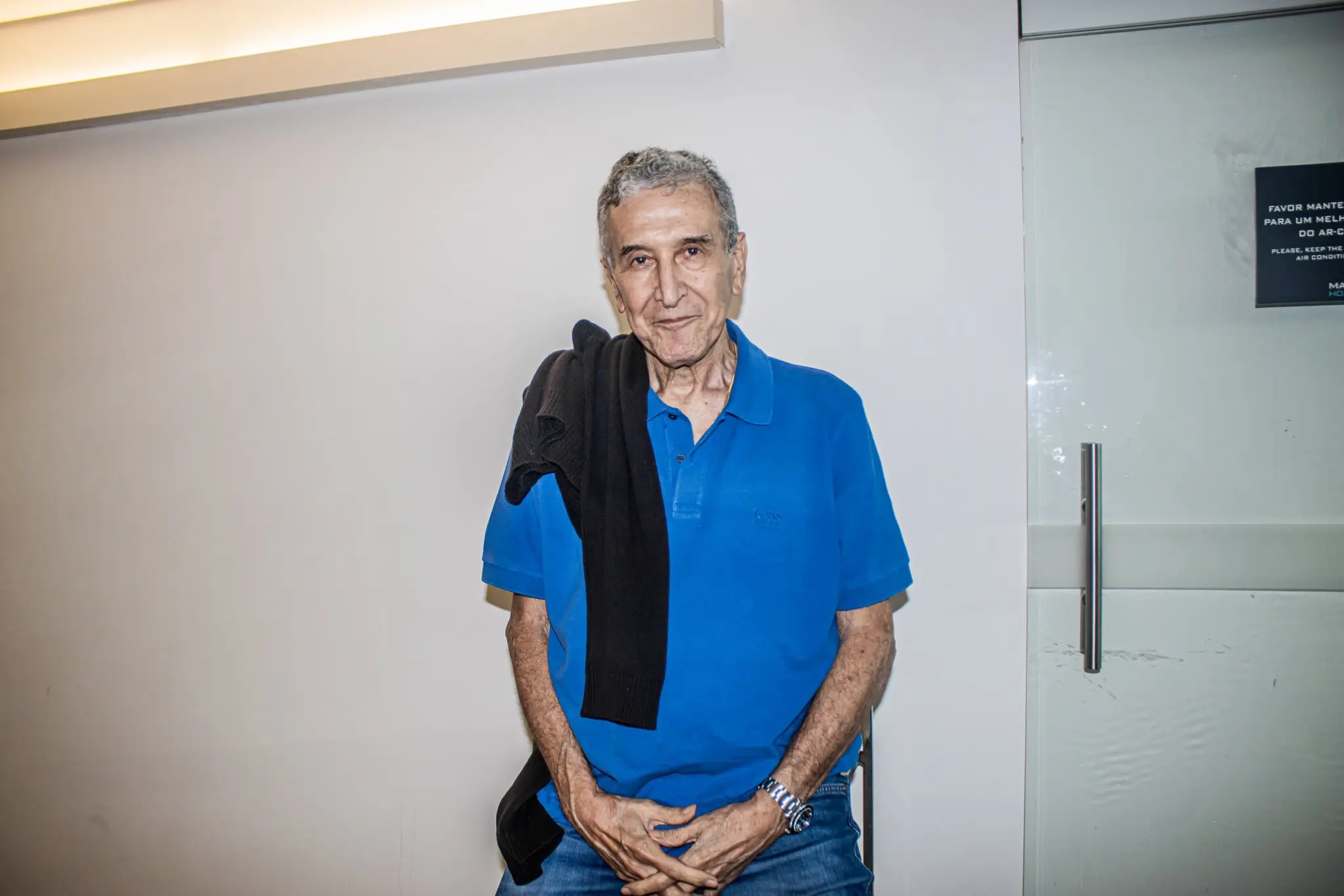 Após quase três meses internado, Parreira recebe alta