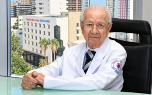 anis-rassi:-um-dos-medicos-mais-importantes-de-goiania-era-chamado-de-‘operador-de-galinhas’-na-infancia;-conheca-historia