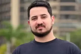 jovem-morre-apos-carro-saltar-e-capotar-duas-vezes-em-santa-catarina