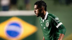 djalma-silva-diz-que-expulsao-atrapalhou-o-goias-contra-o-fortaleza:-“11-contra-11-teriamos-vencido”