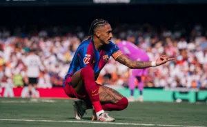 raphinha-iguala-feito-historico-de-messi-no-barcelona-com-inicio-avassalador-em-la-liga