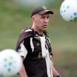 jardim-avalia-retorno-de-plata-ao-flamengo-e-projeta-briga-com-o-palmeiras:-“estamos-motivados”