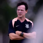 diniz-pede-desculpas-apos-4a-derrota-seguida-do-corinthians:-“fico-constrangido”