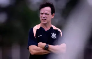 diniz-pede-desculpas-apos-4a-derrota-seguida-do-corinthians:-“fico-constrangido”
