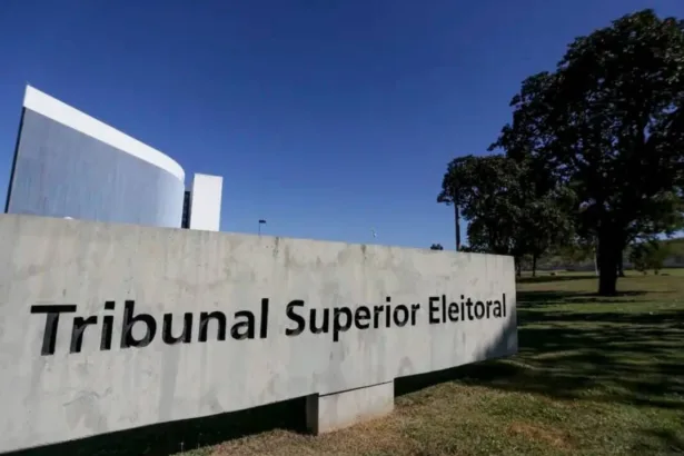 oi-mantem-contratos-de-rede-com-tse-e-16-tribunais-regionais