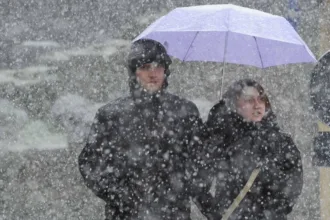 termometros-marcam-3,8°c-com-neve-na-serra-do-rio-grande-do-sul