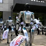 dezenas-de-robos-‘protestam’-contra-uso-descontrolado-da-ia-na-polonia