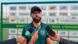 luan-carlos-chega-ao-rio-verde-otimista-no-acesso:-“muito-confiante”