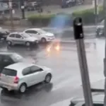 chuva-em-goiania:-apos-explosao,-cabo-de-energia-pega-fogo-no-asfalto-da-t-7