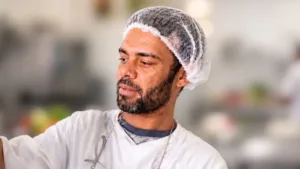 funcionario-de-peixaria-e-morto-apos-receber-salario;-assassino-foi-eliminado-em-confronto-com-pm